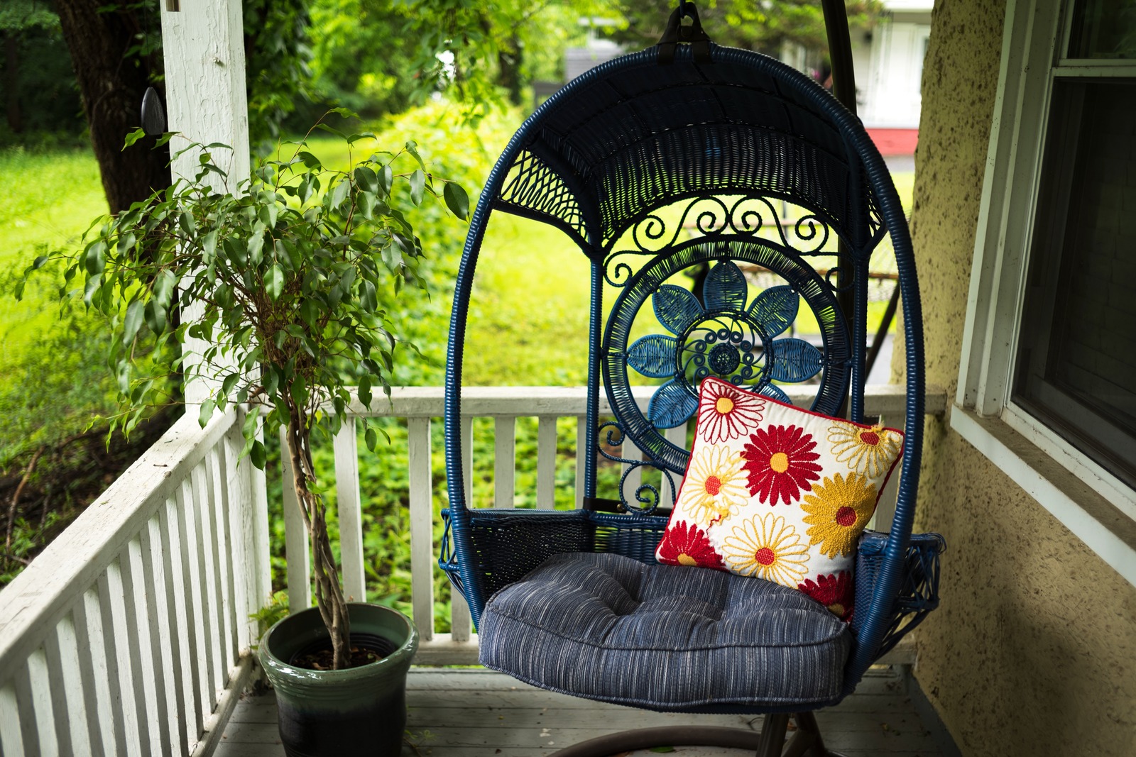 Serene Porch Retreat