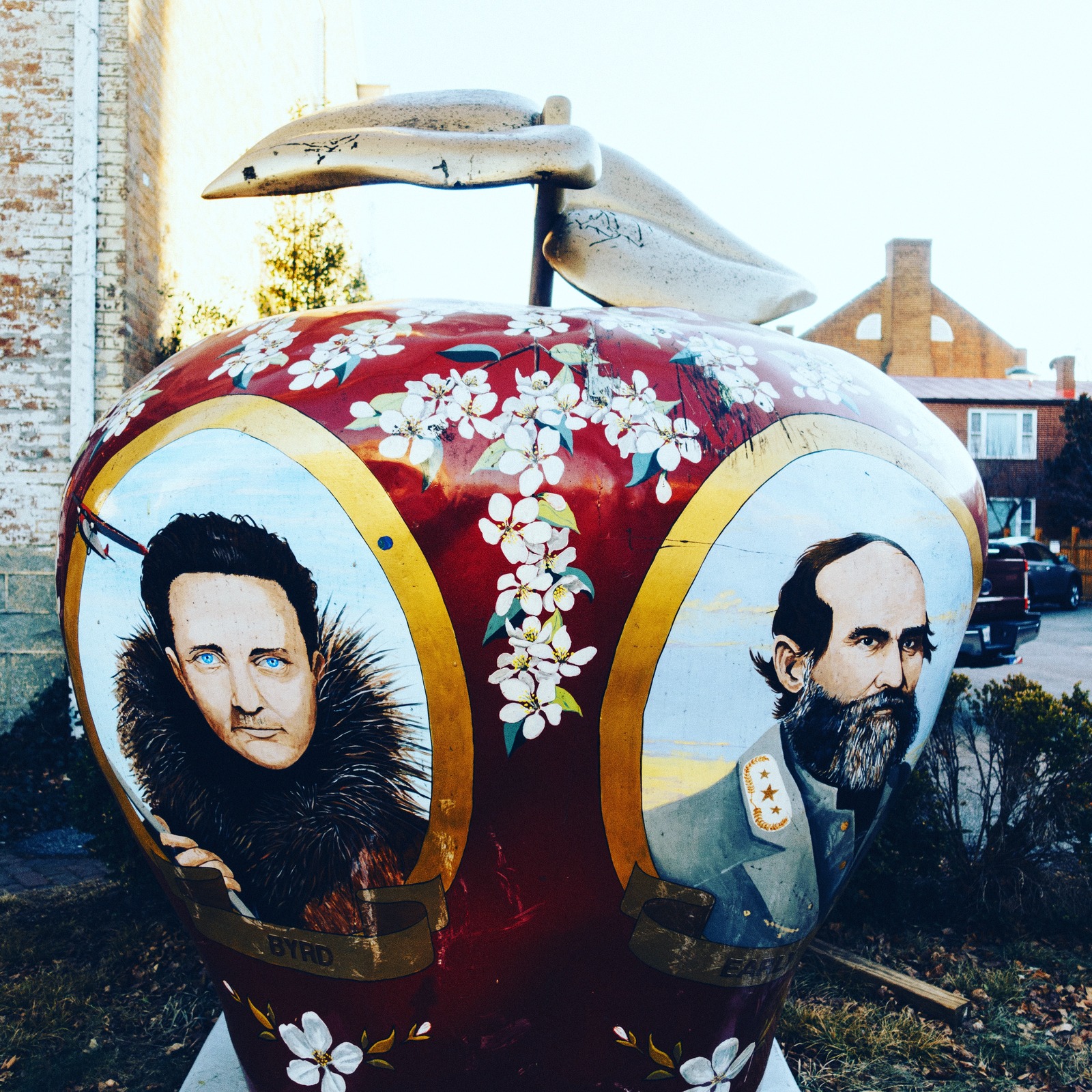 The Iconic Apple Display