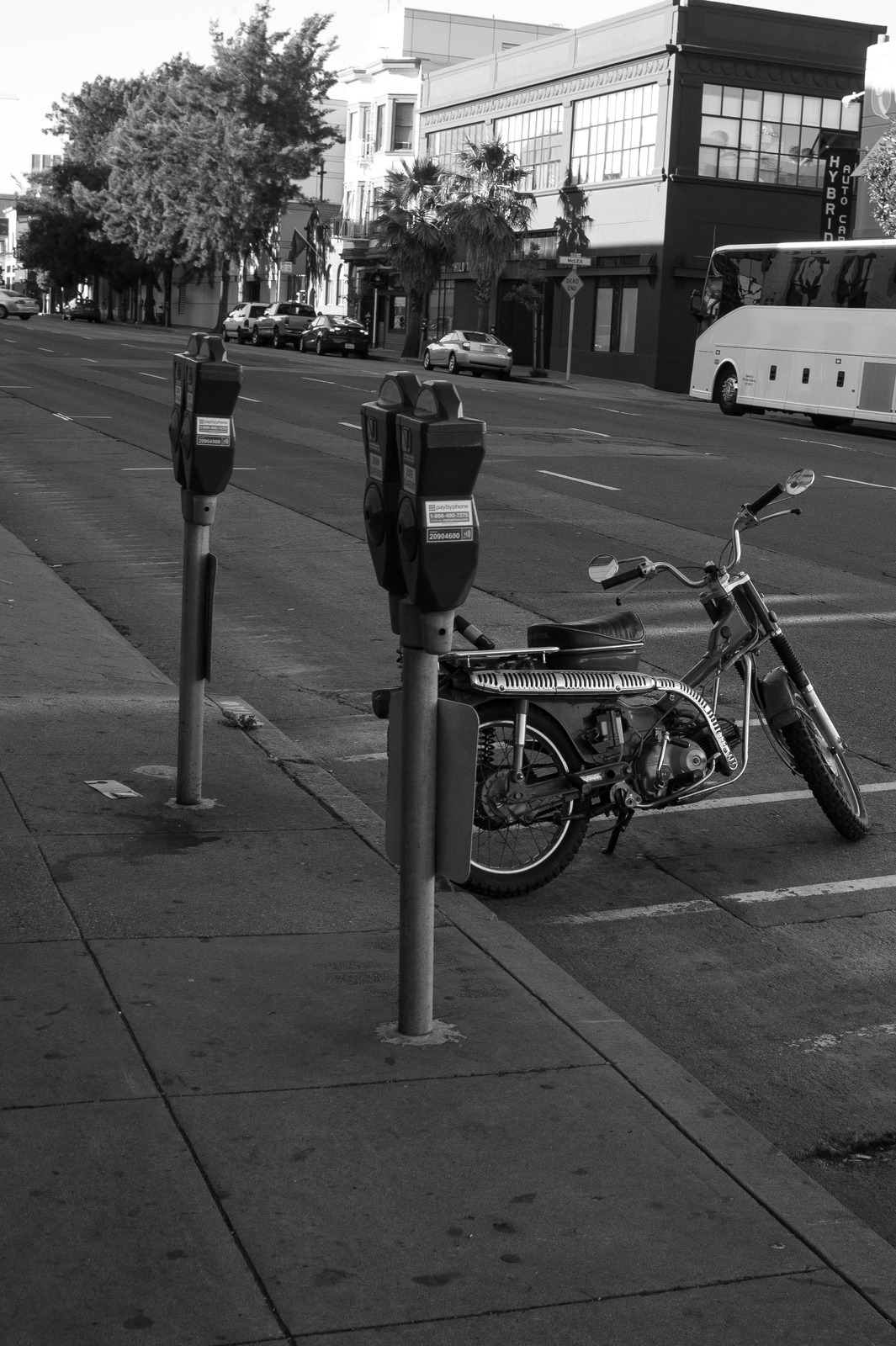 Urban Stillness in Monochrome