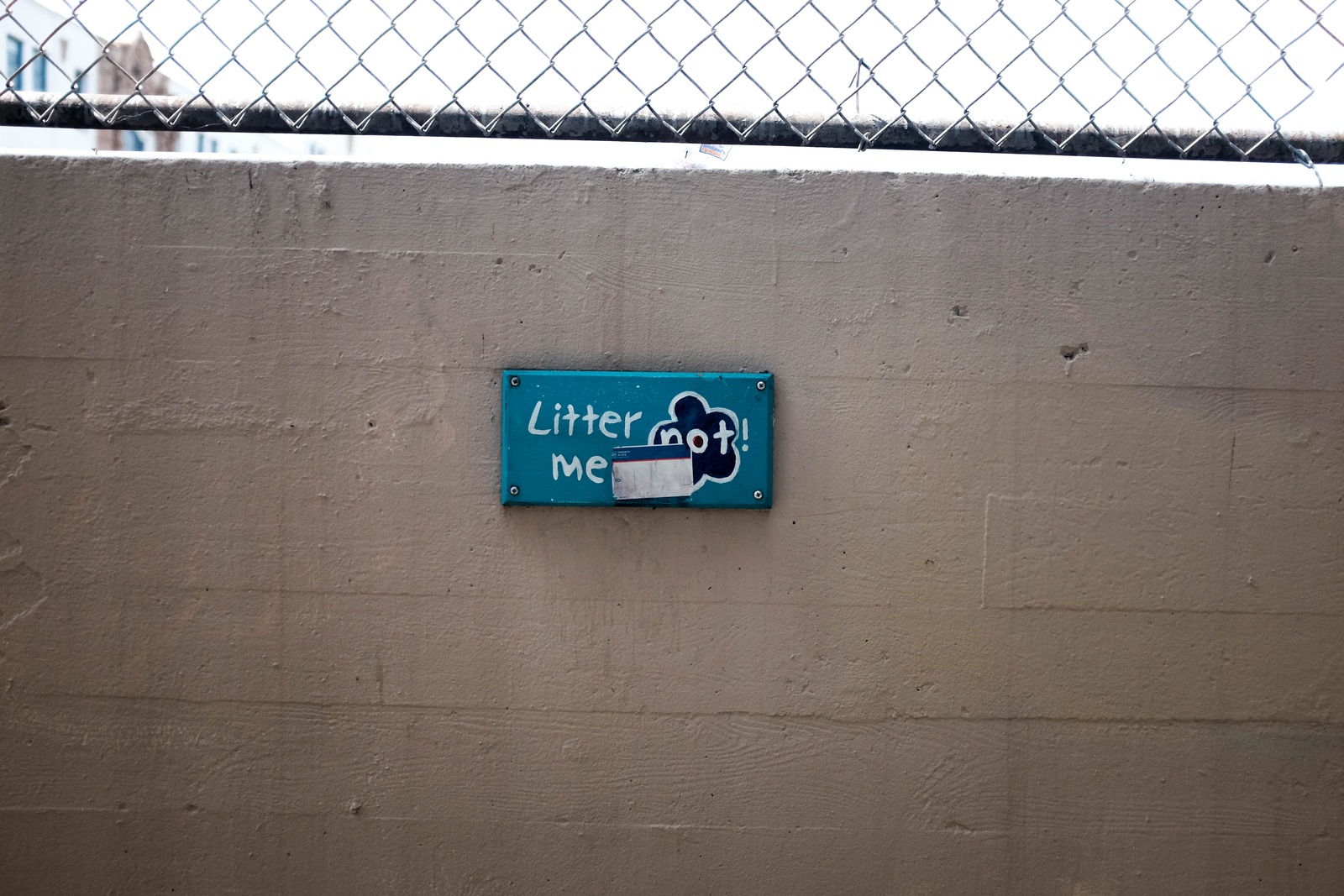 A Sign of Contradiction