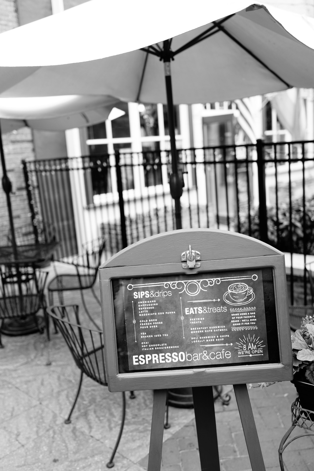 Charming Café Signage