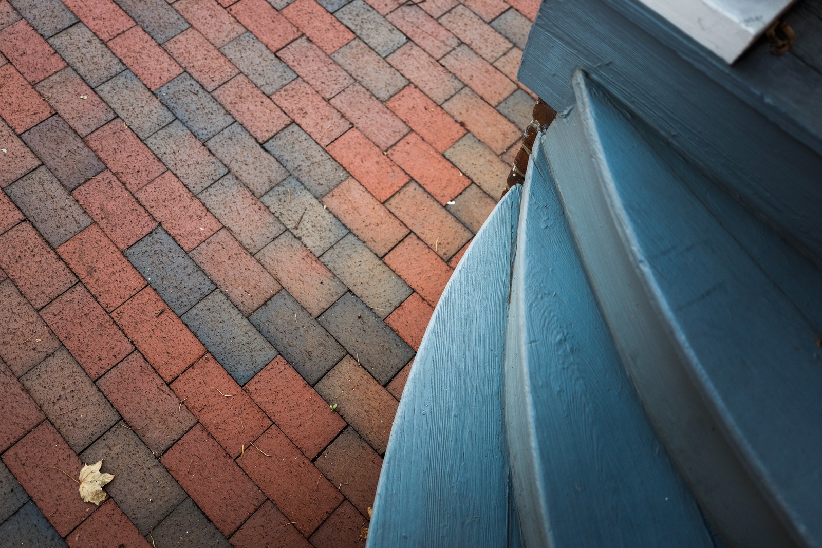 Curves and Cobblestones