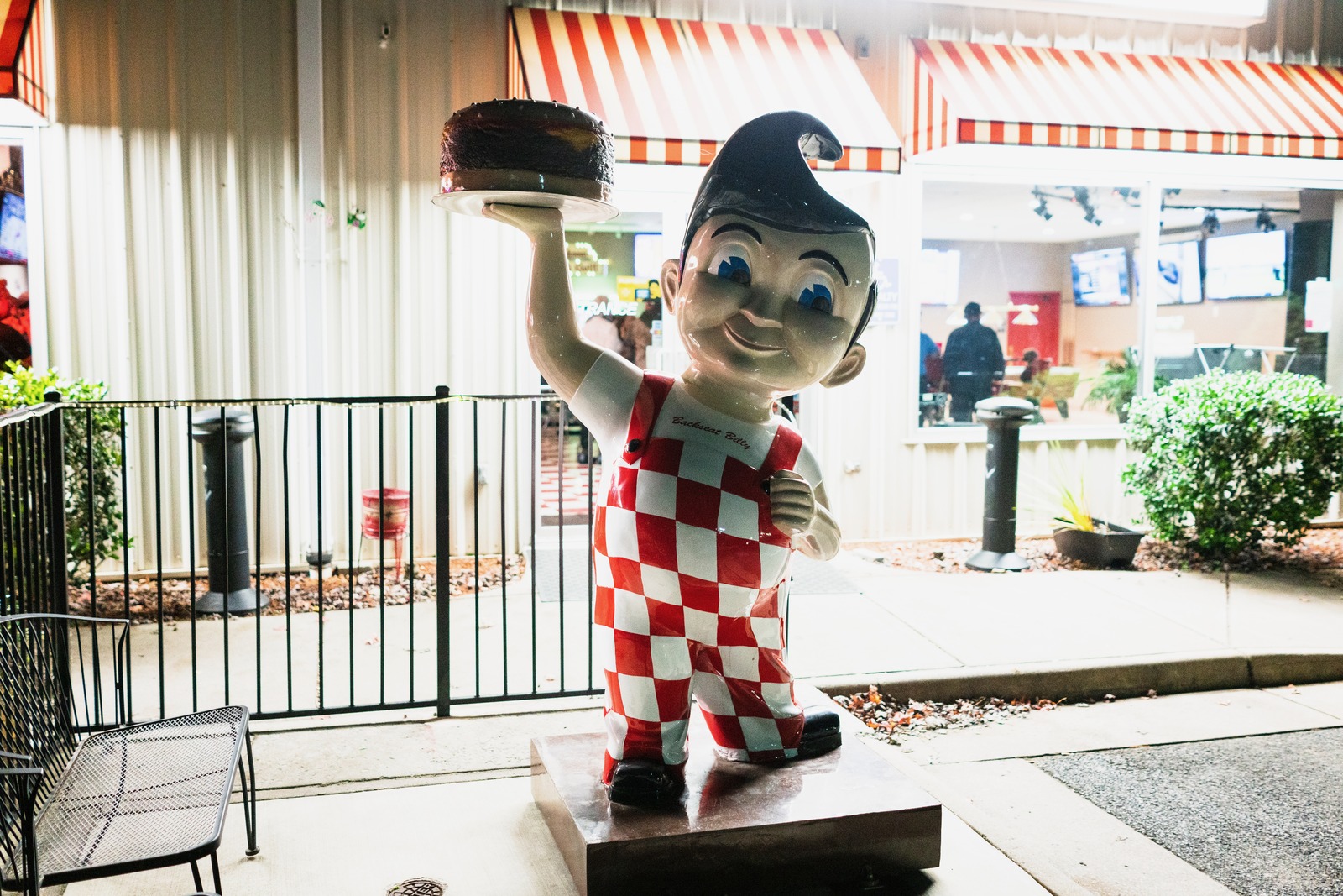 The Cheerful Cake Mascot