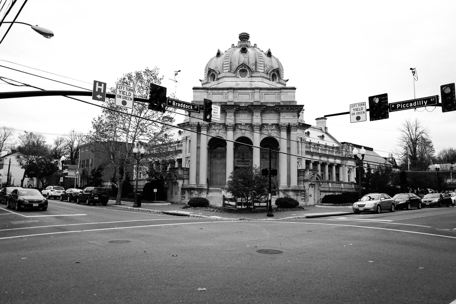 Urban Elegance in Monochrome