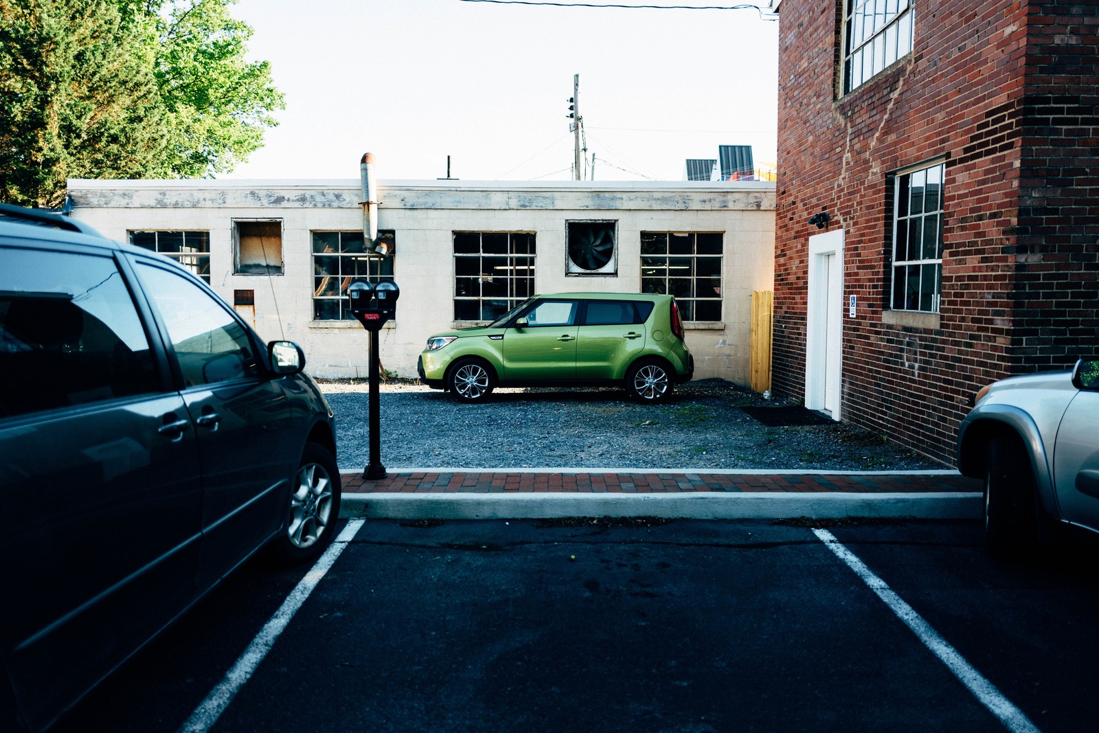 Urban Green Contrast