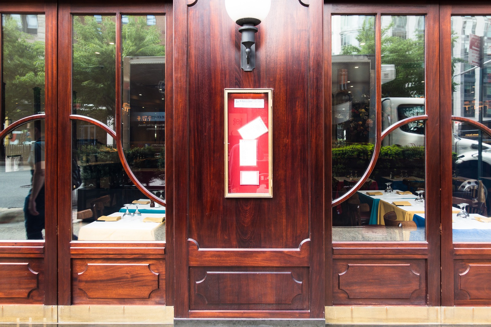 Inviting Restaurant Facade