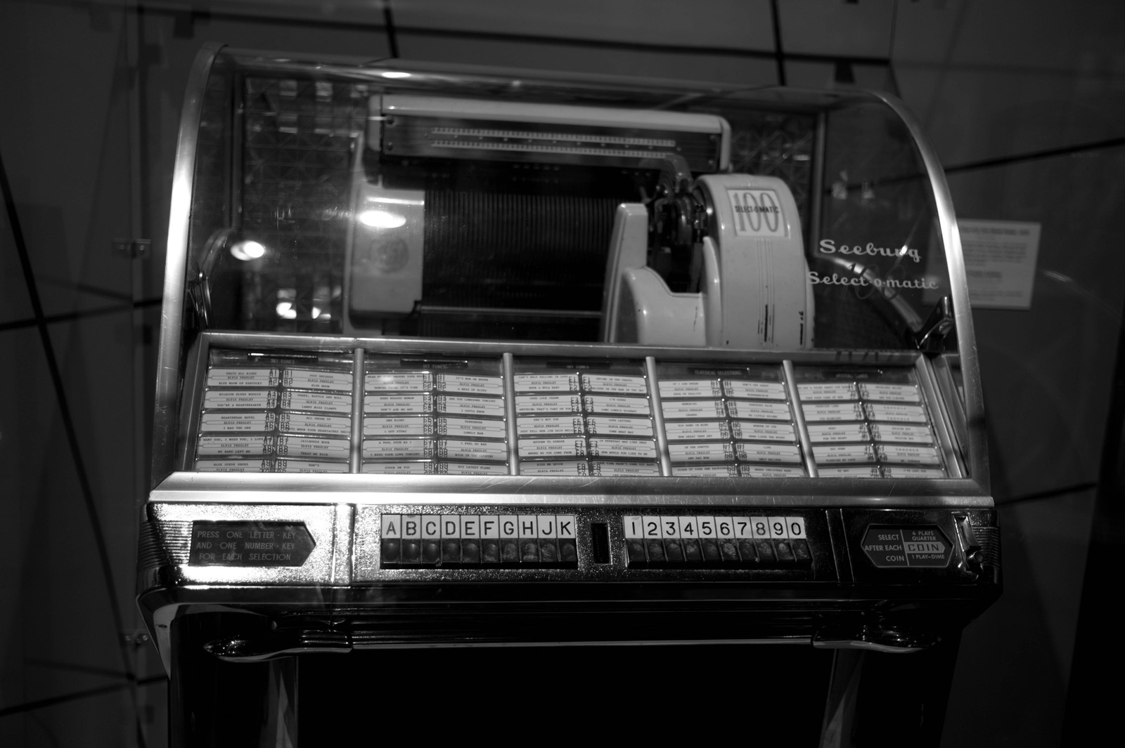 Nostalgic Jukebox Echoes