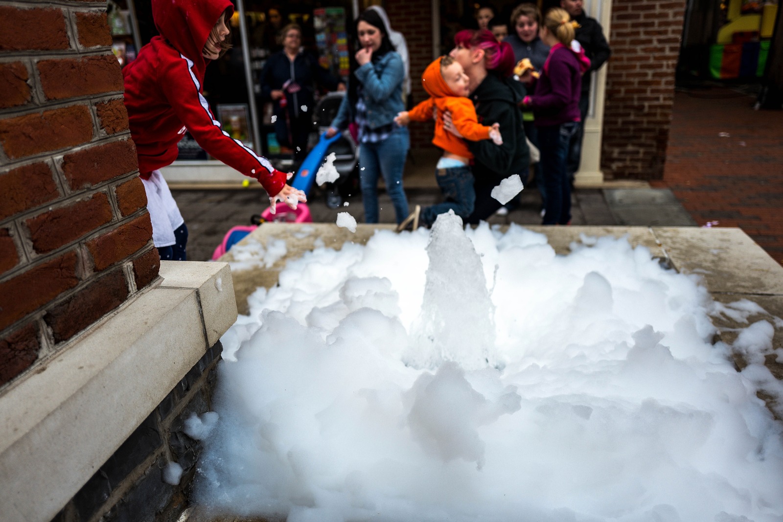 Joyful Chaos in Foam