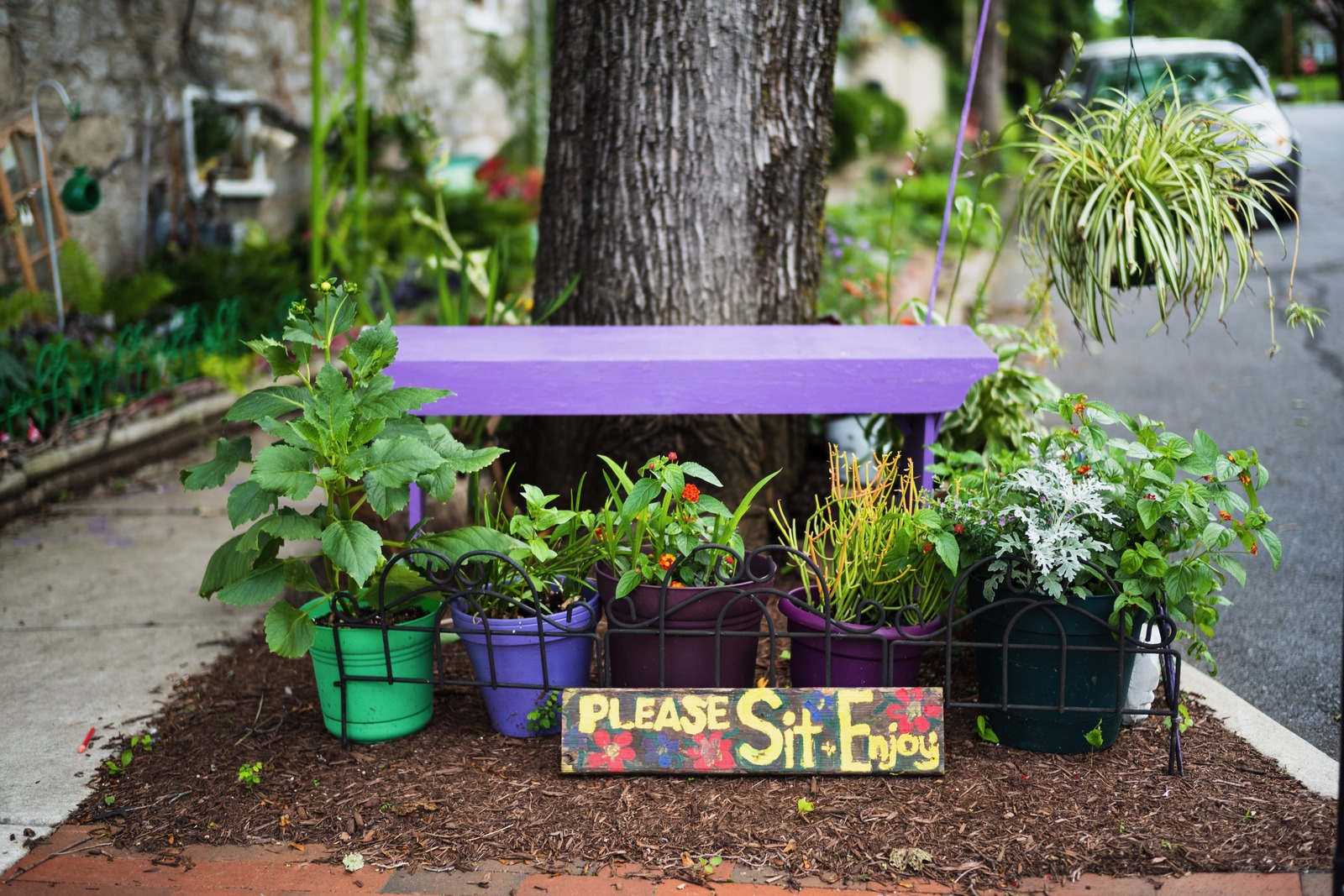 A Welcoming Garden Nook