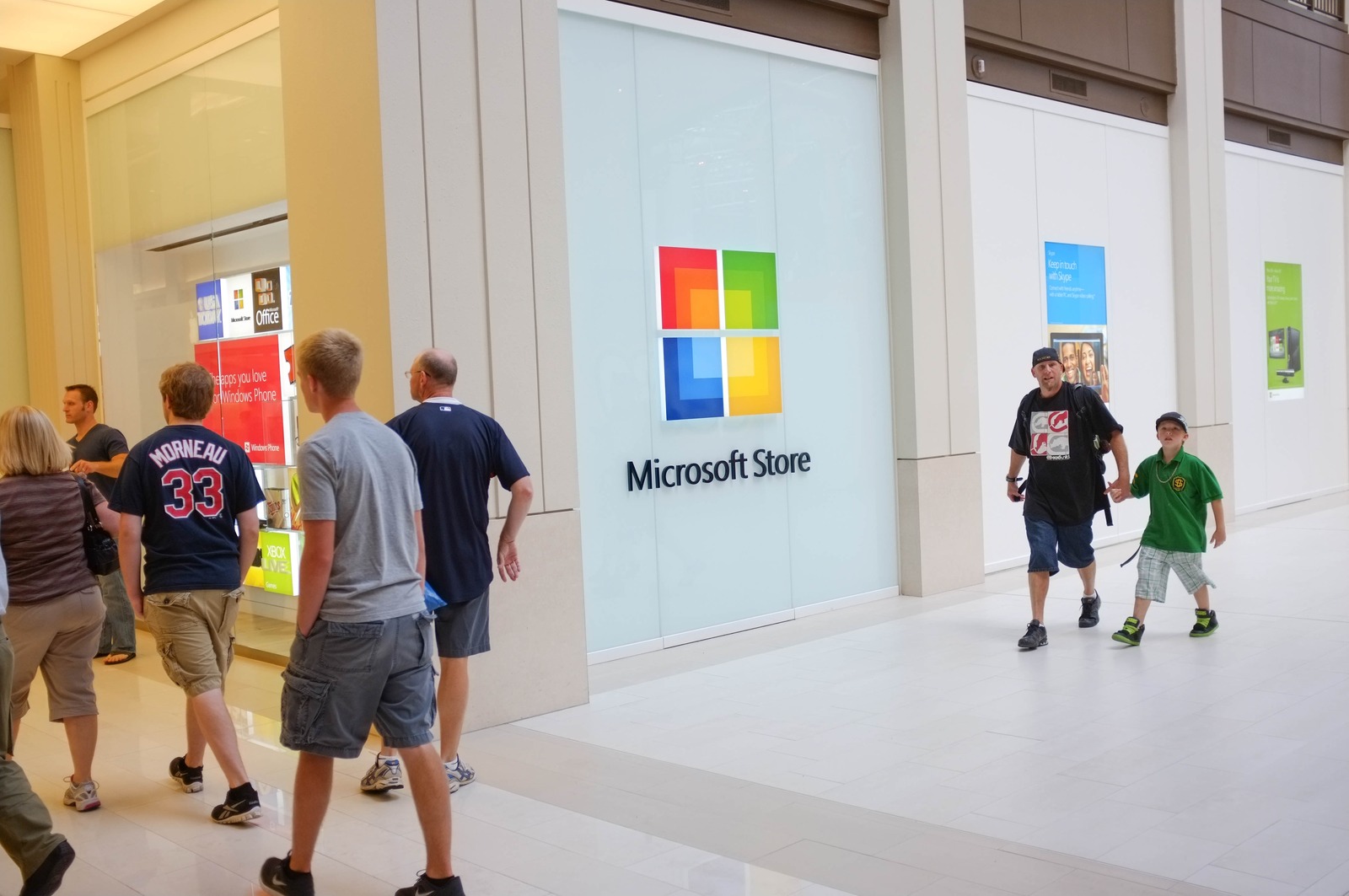 Casual Shopping Scene