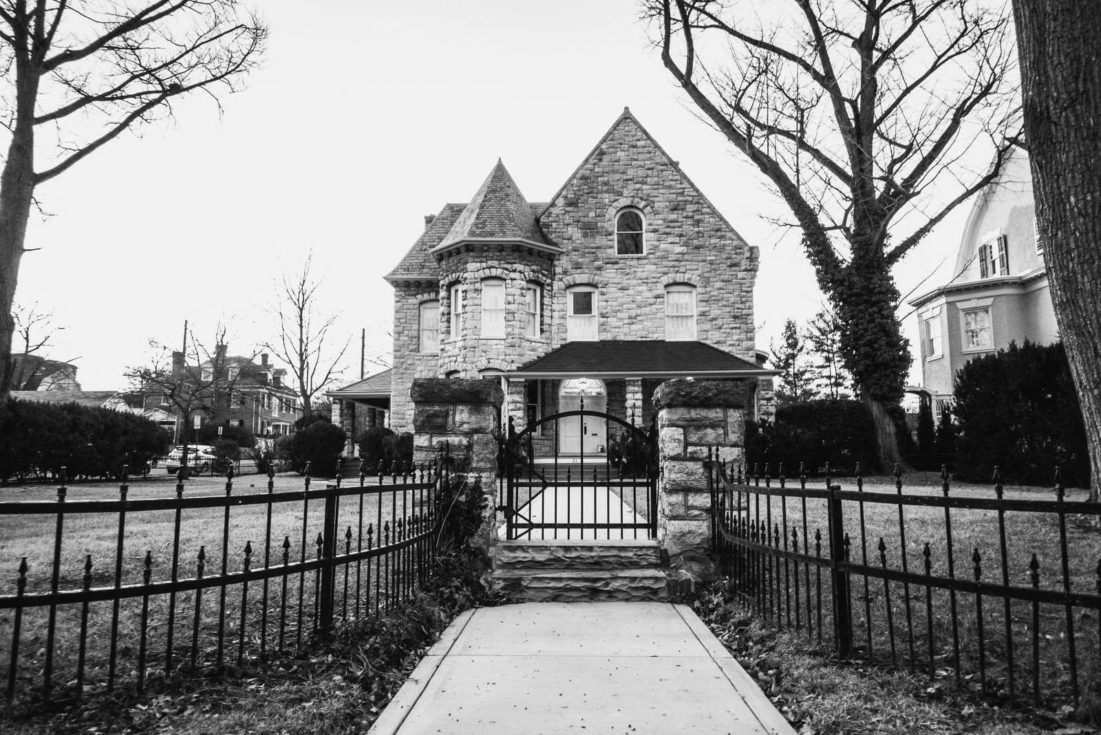 Haunted Mansion Silhouette