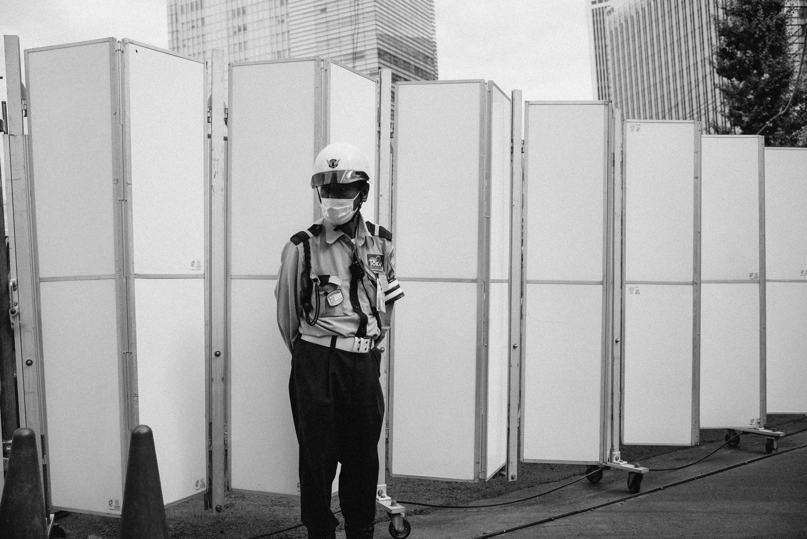 Guarded Moments in Monochrome