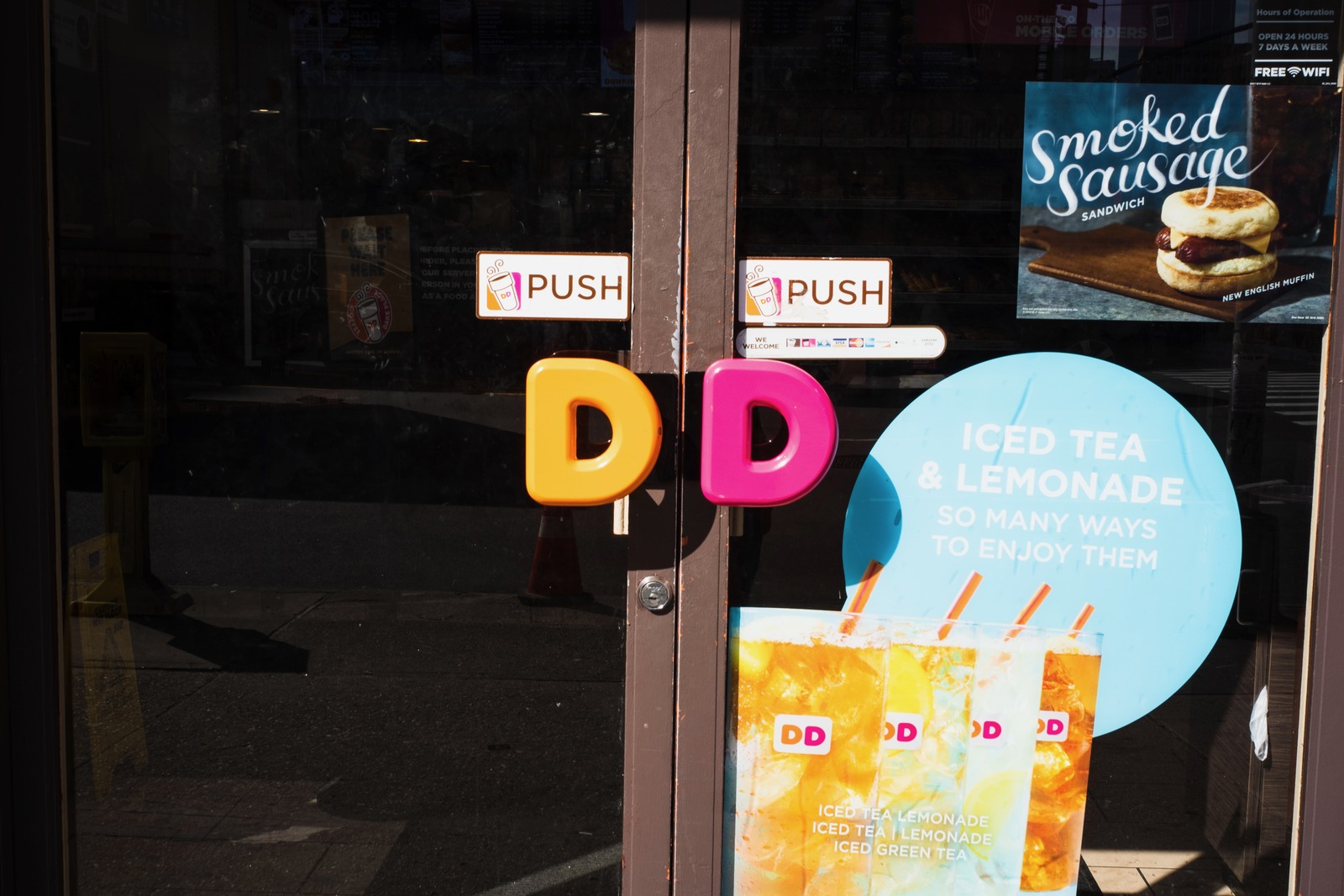 Bright Entrance to Flavor