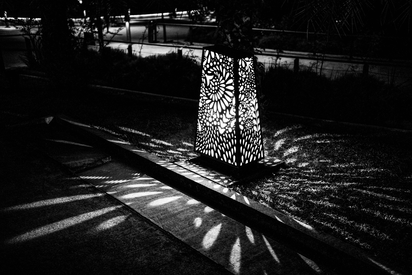 Illuminated Pattern Play