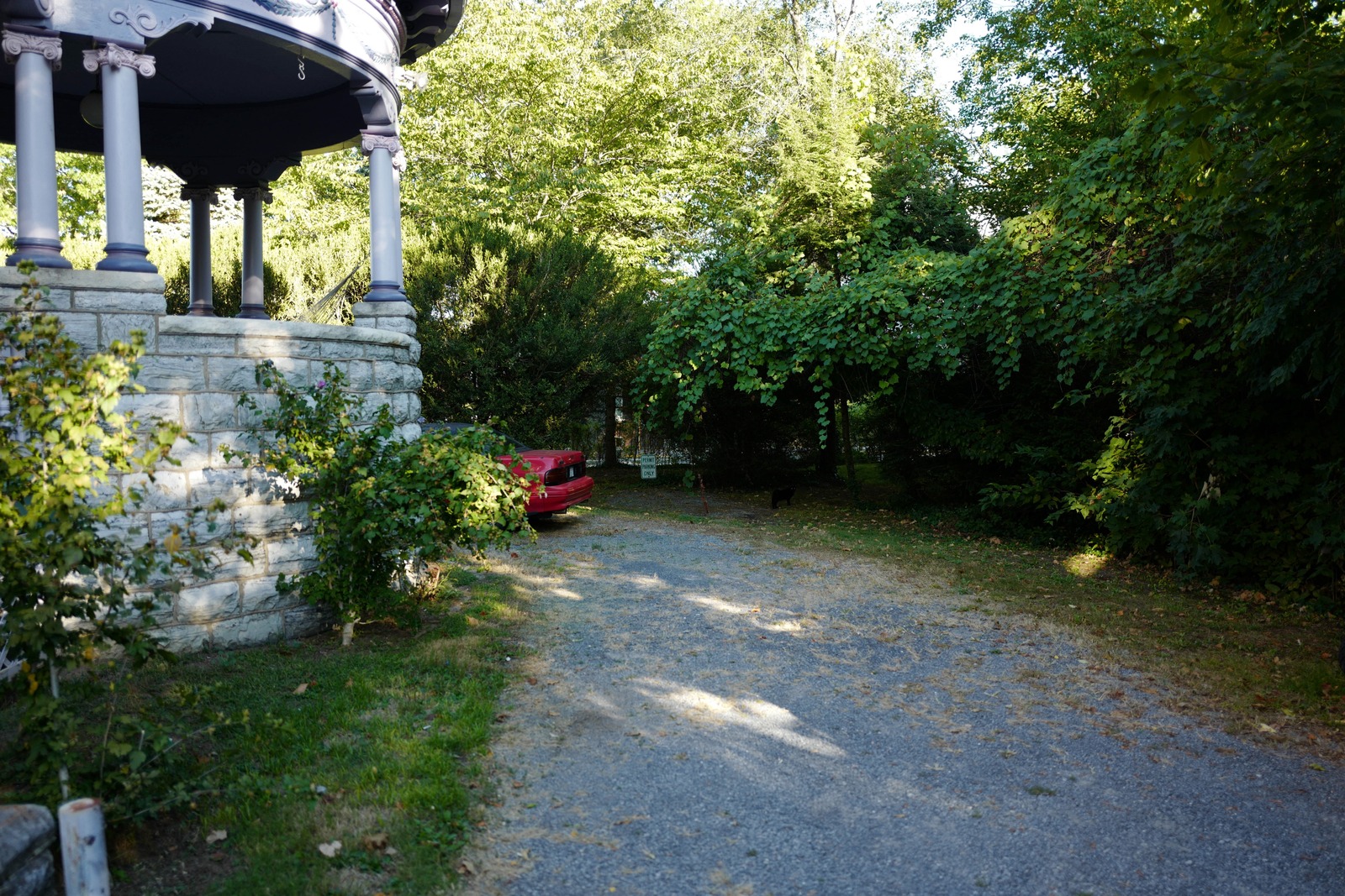 Serene Outdoor Retreat