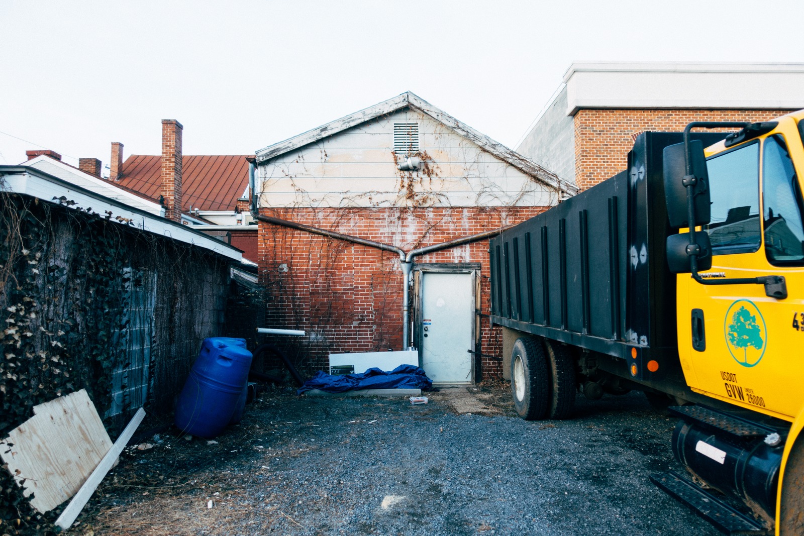 Urban Alleyway Exploration