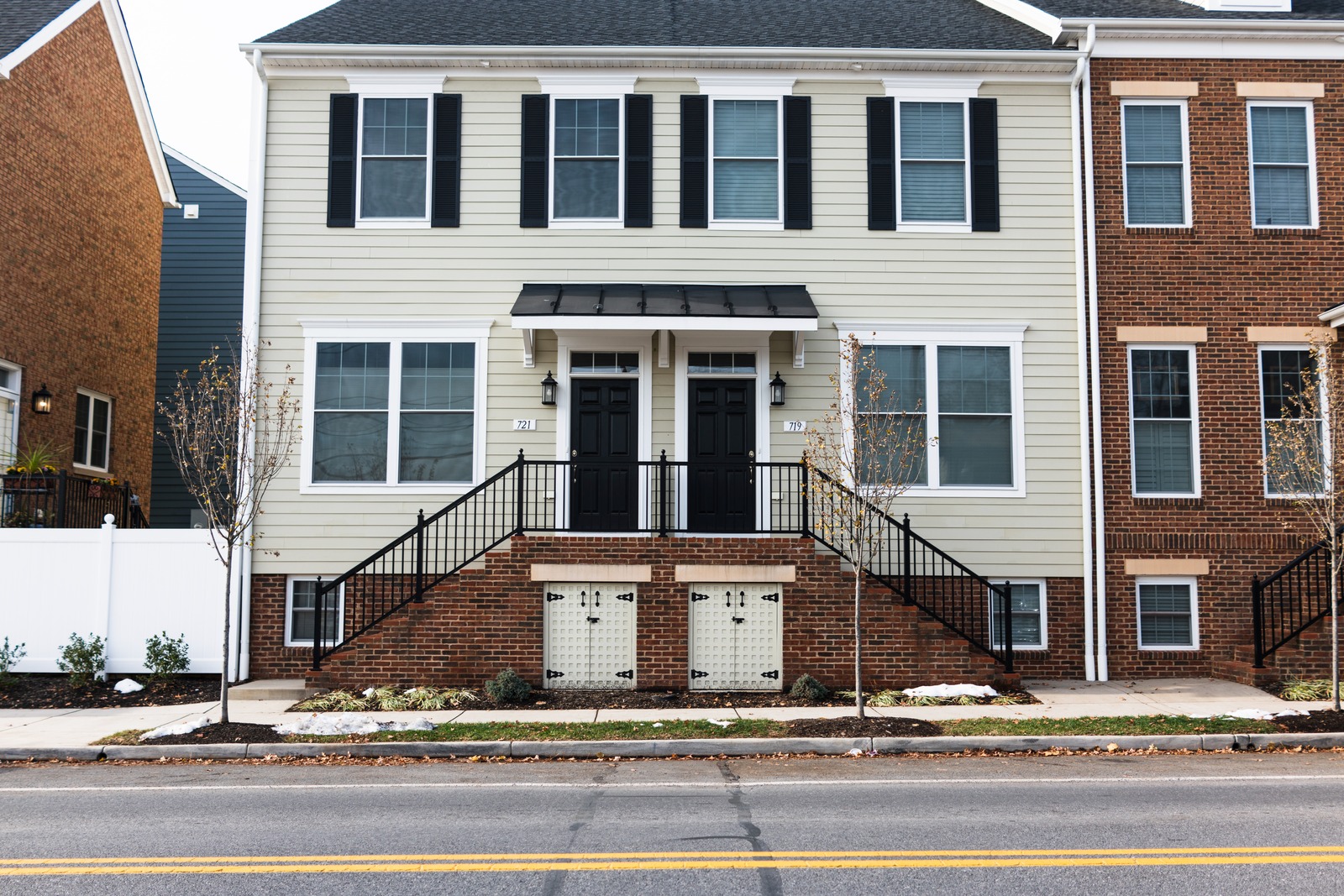 Symmetry in Suburbia