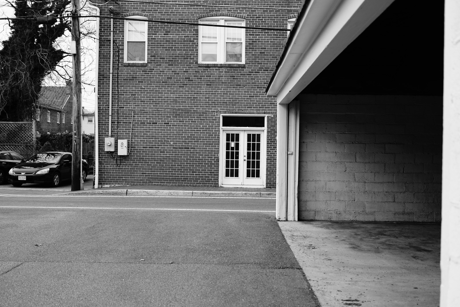 Urban Stillness in Monochrome