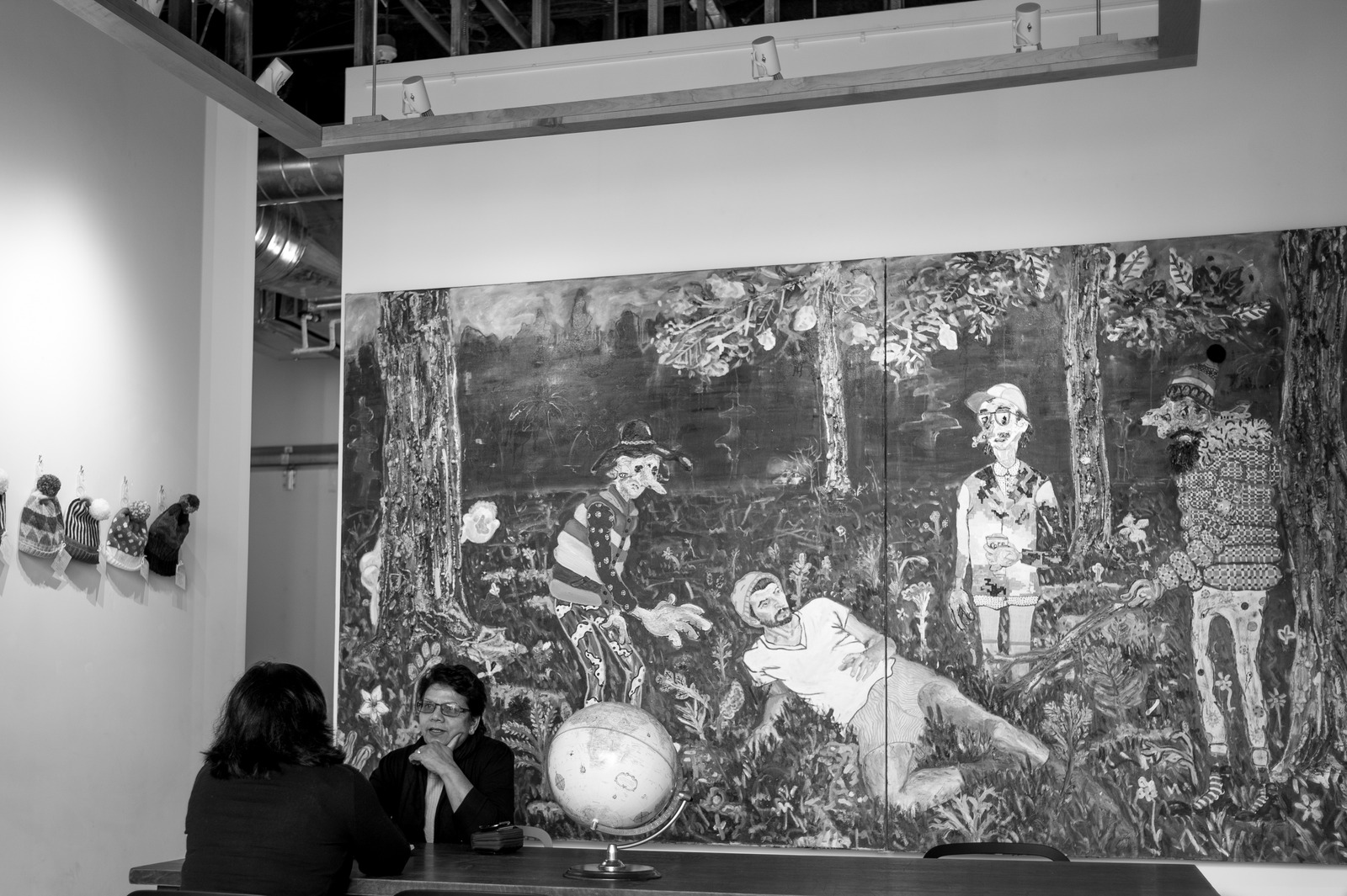 Conversations in Monochrome