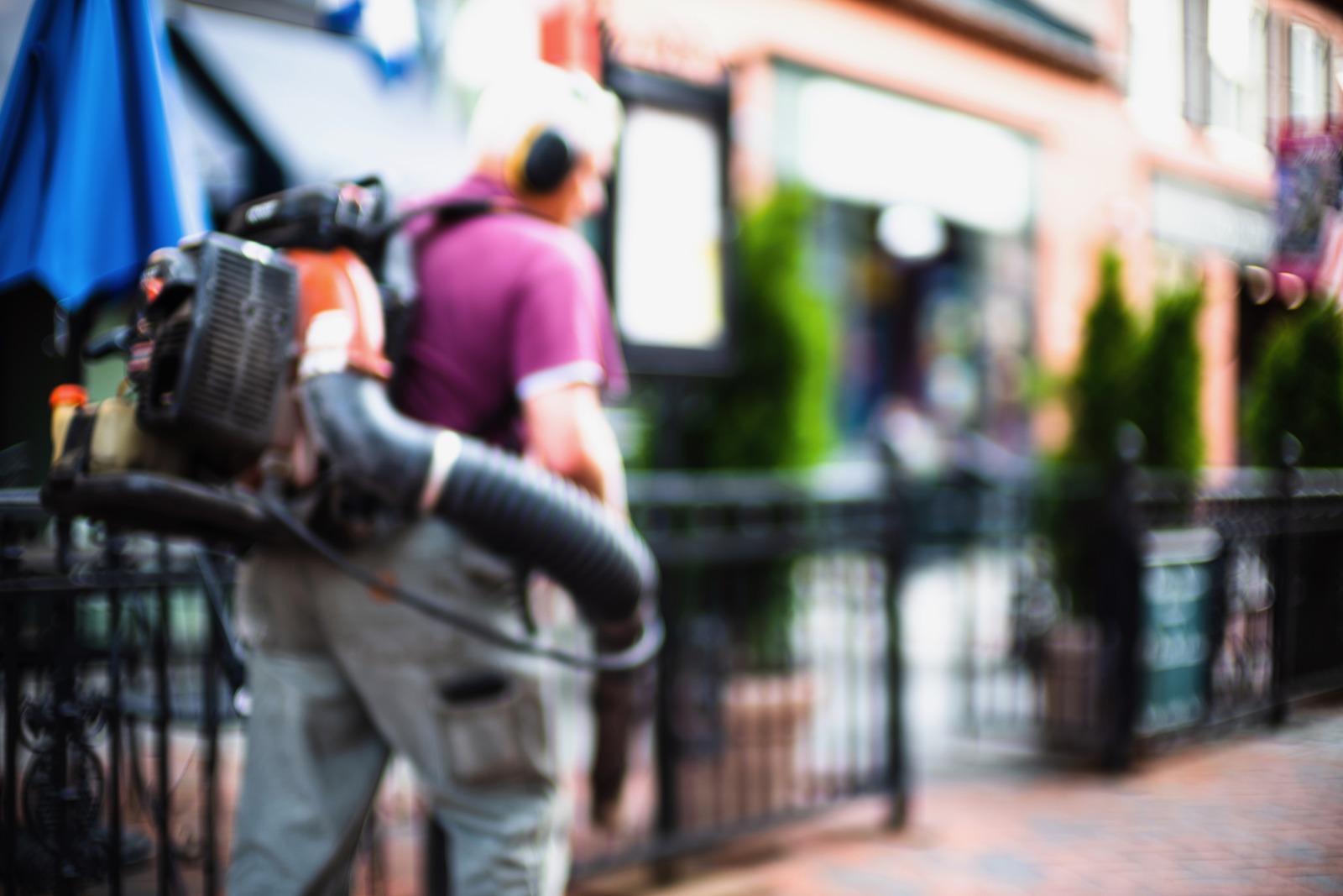 Urban Maintenance in Motion