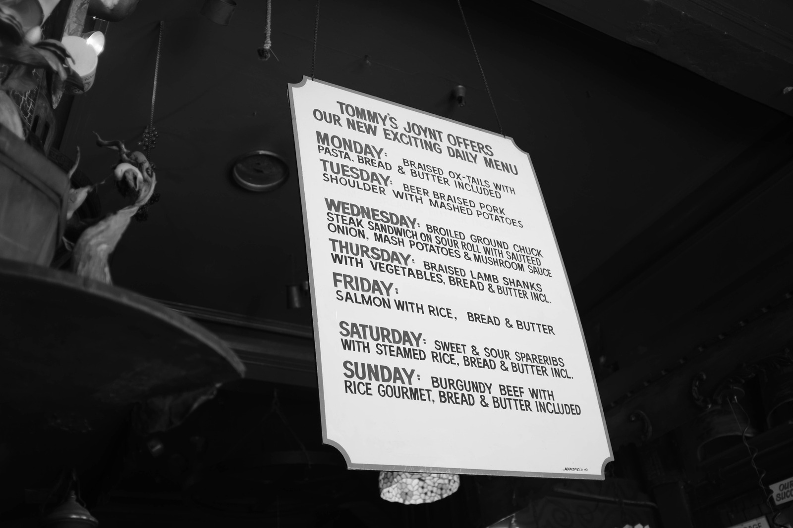 Daily Specials at Tommy's Joynt