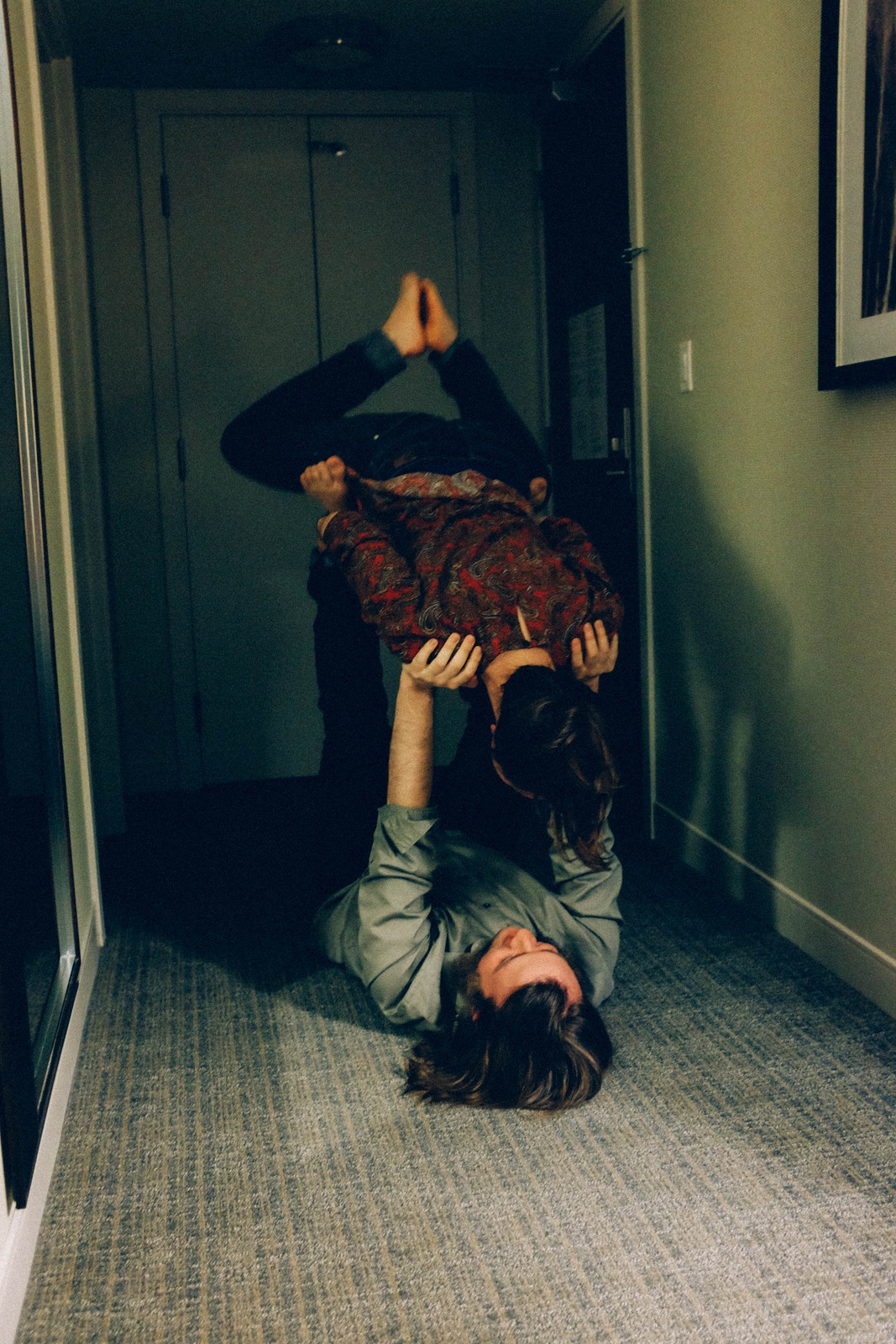 Joyful Interaction in a Hallway