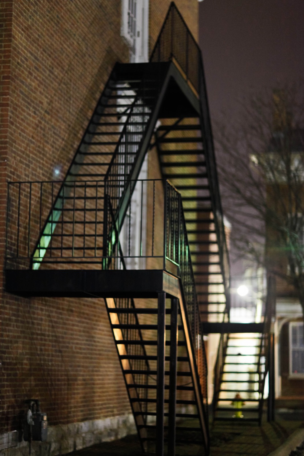 Urban Geometry at Night