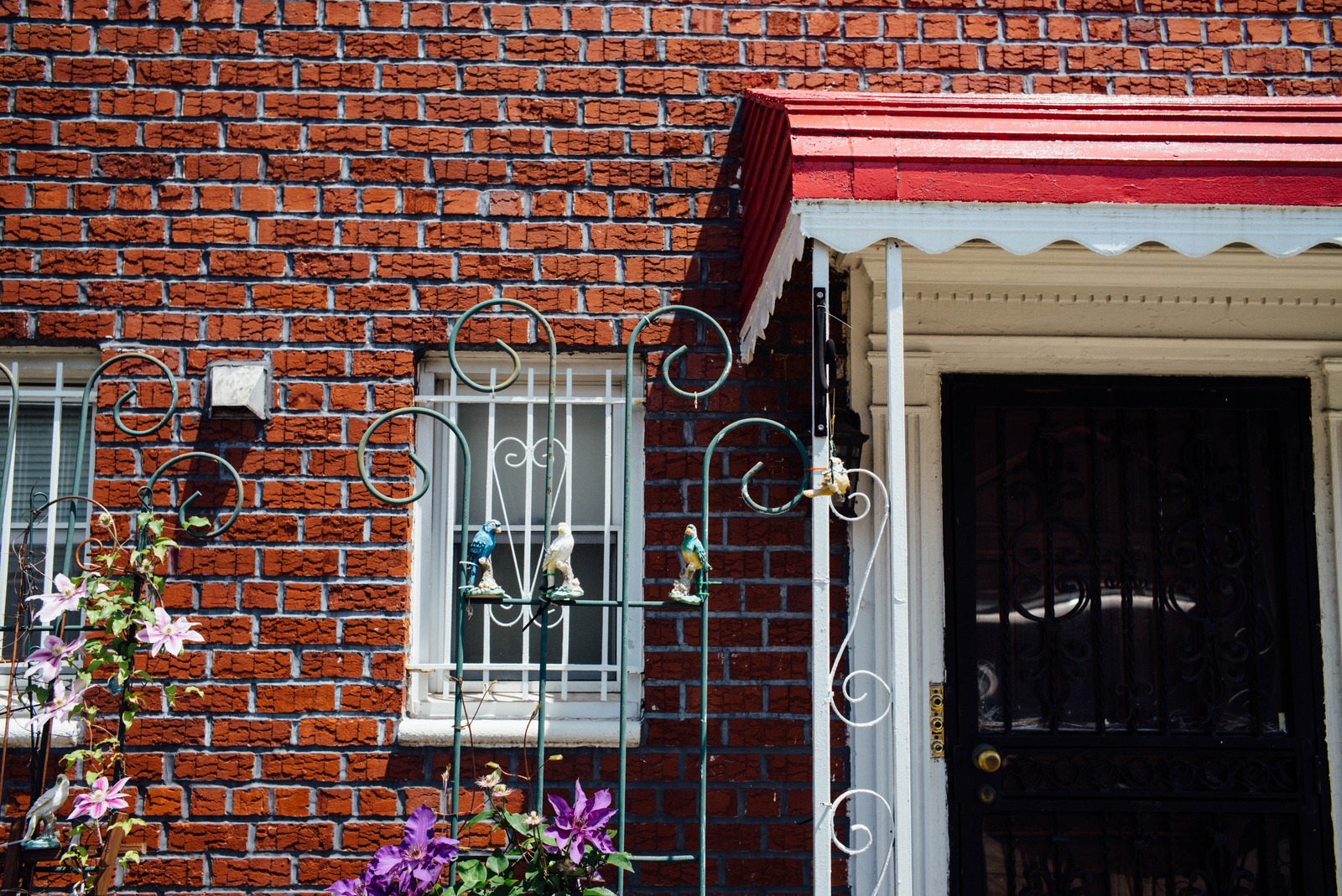 Charming Urban Entrance