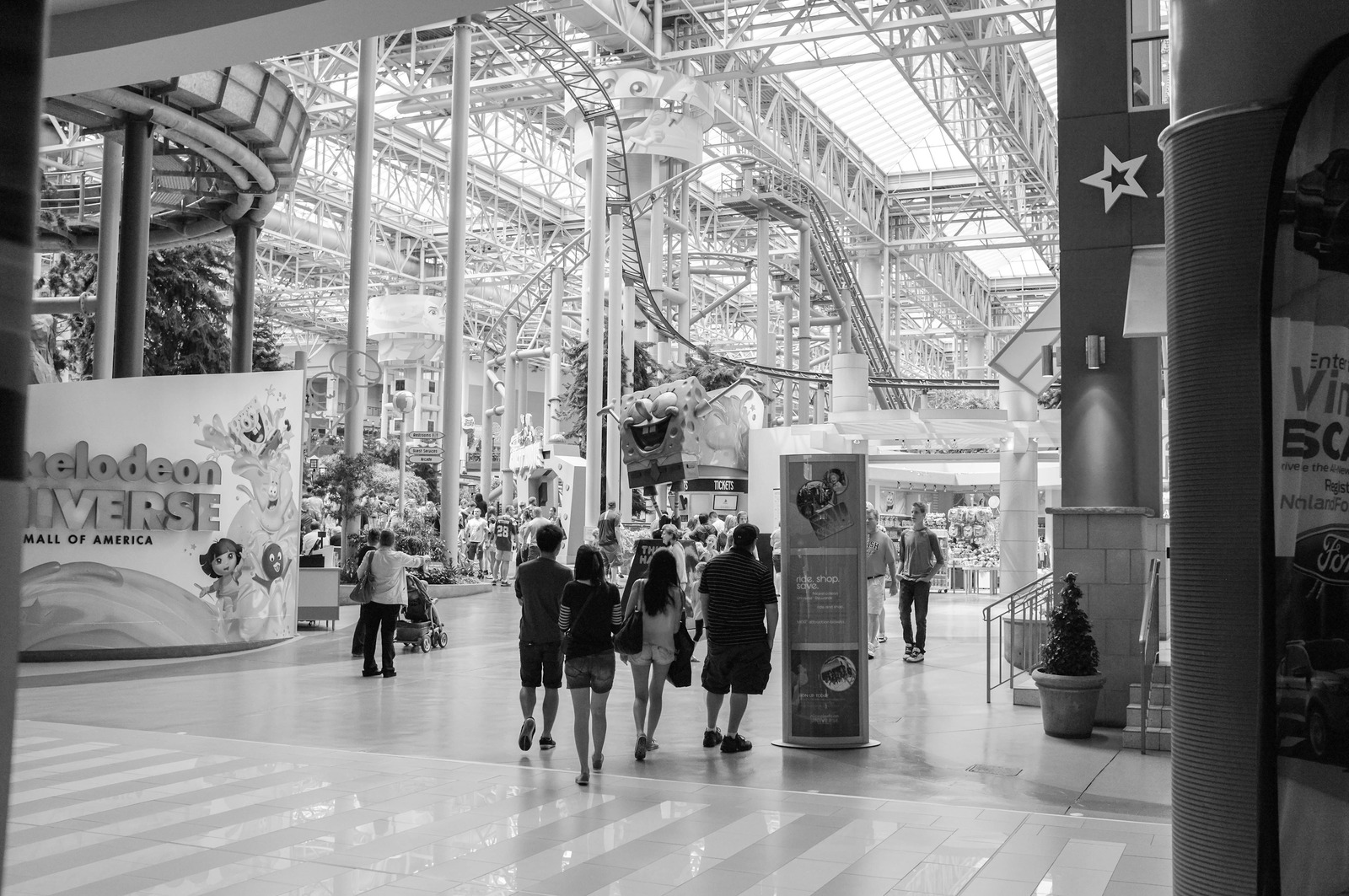 Joyful Mall Adventure