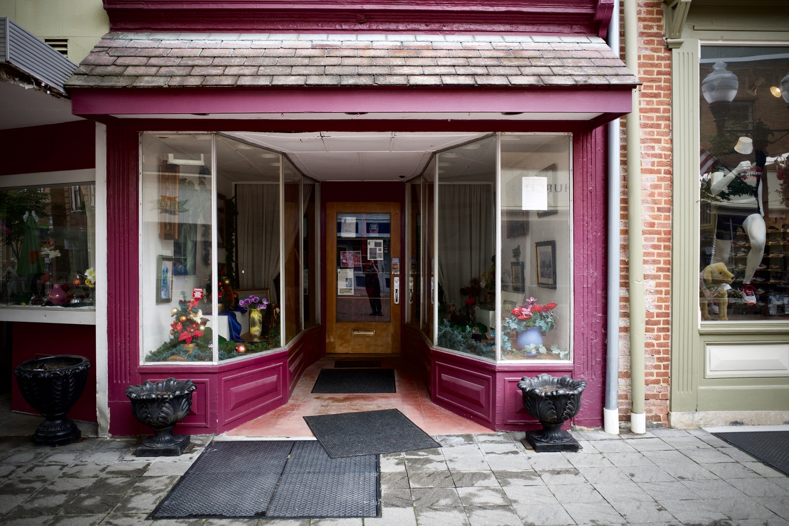 Inviting Storefront Ambiance