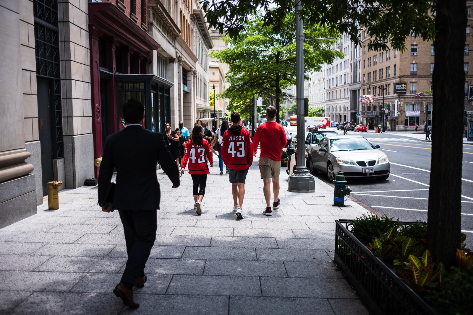 City Strolls in Team Colors