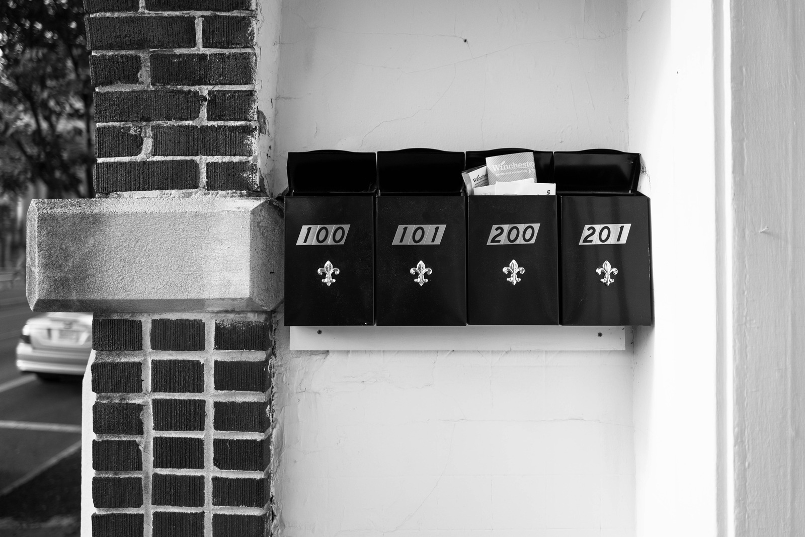 Silent Mailboxes