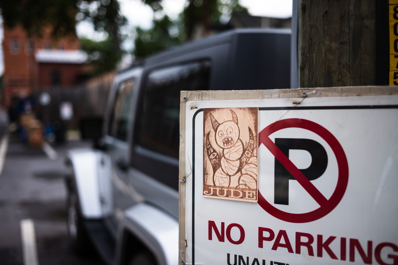 Urban Contrast: Art and Regulation