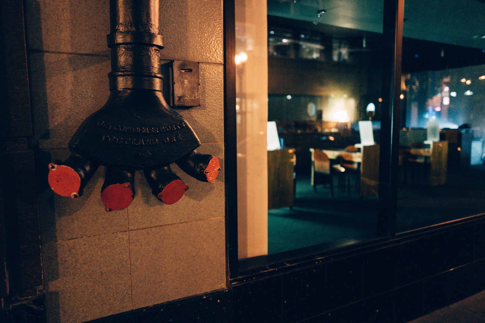 Urban Echoes: Night Details