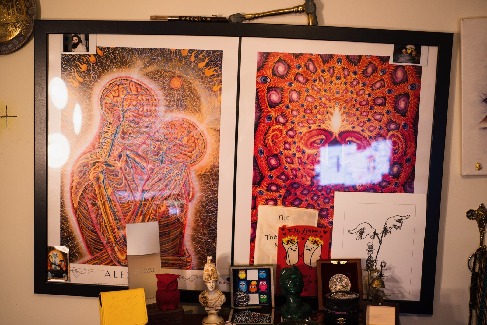 Intimate Artistic Display