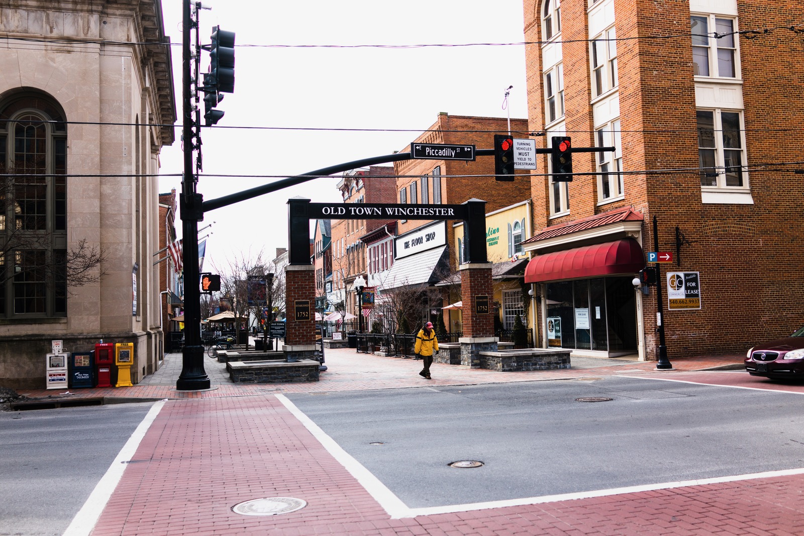 Quiet Morning in Winchester