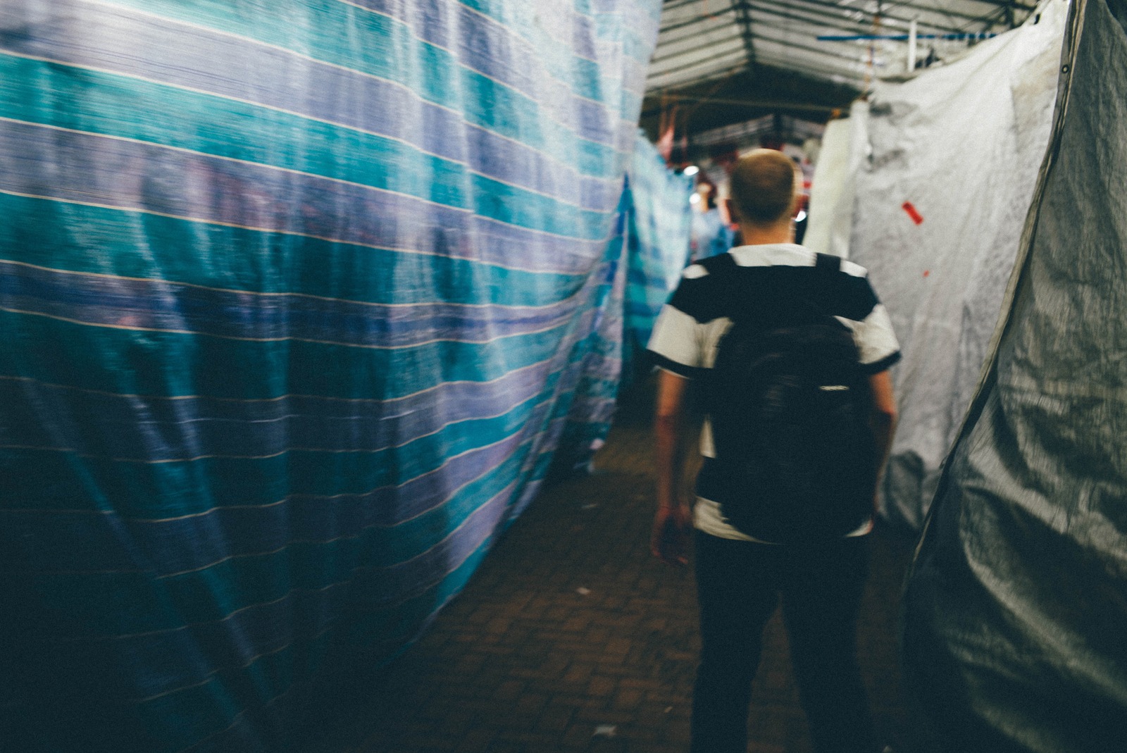 Wanderer in the Market