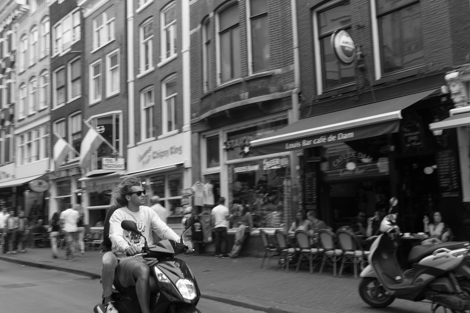 Urban Motion in Monochrome