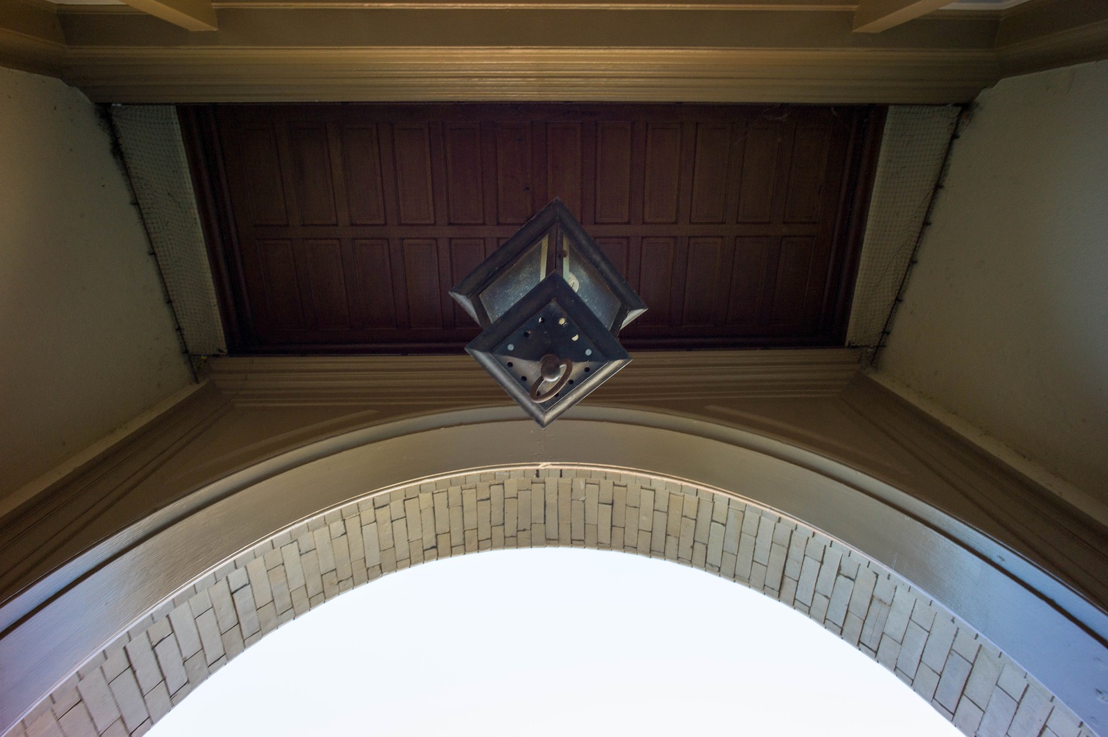 Under the Archway Light