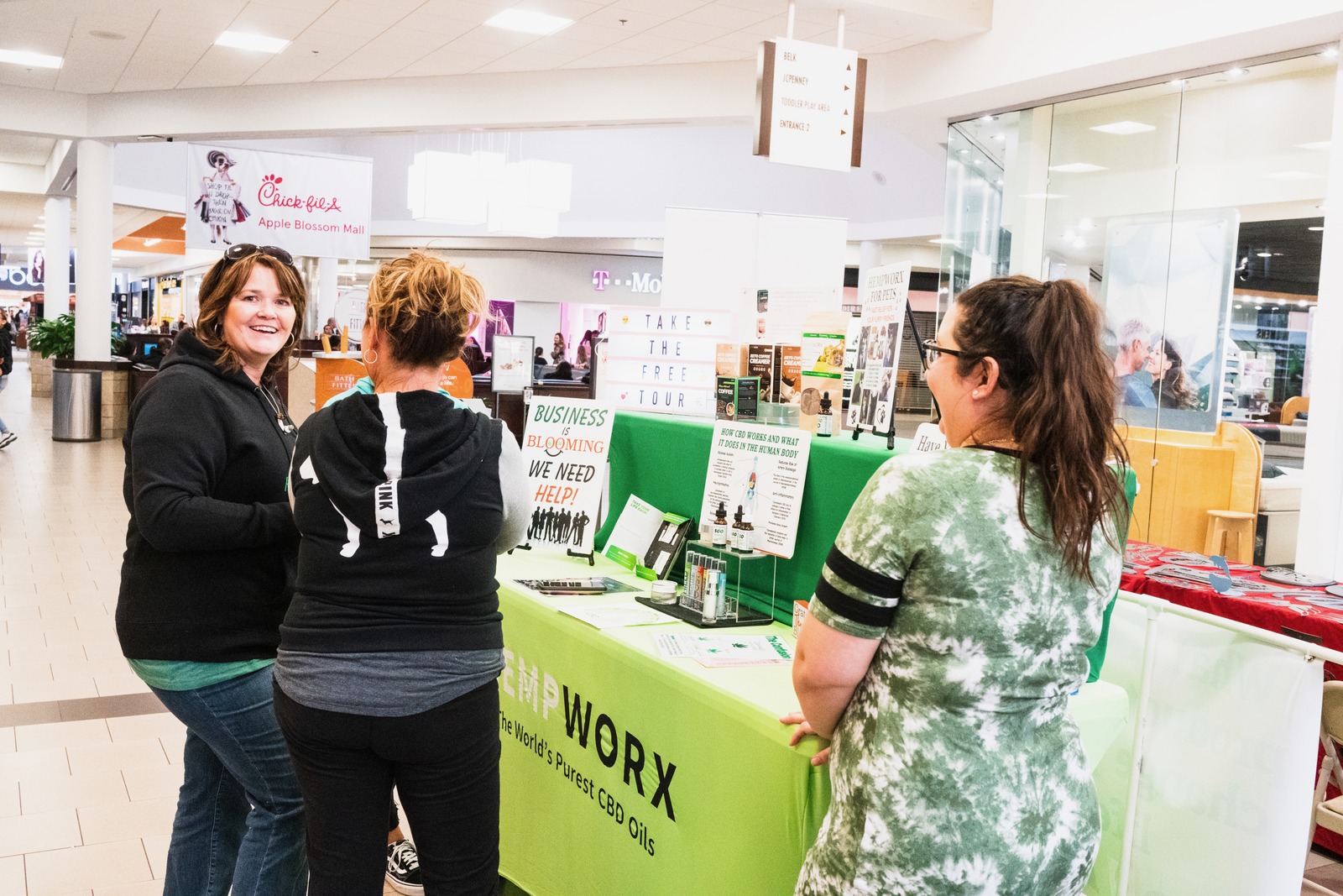 A Vibrant Market Encounter