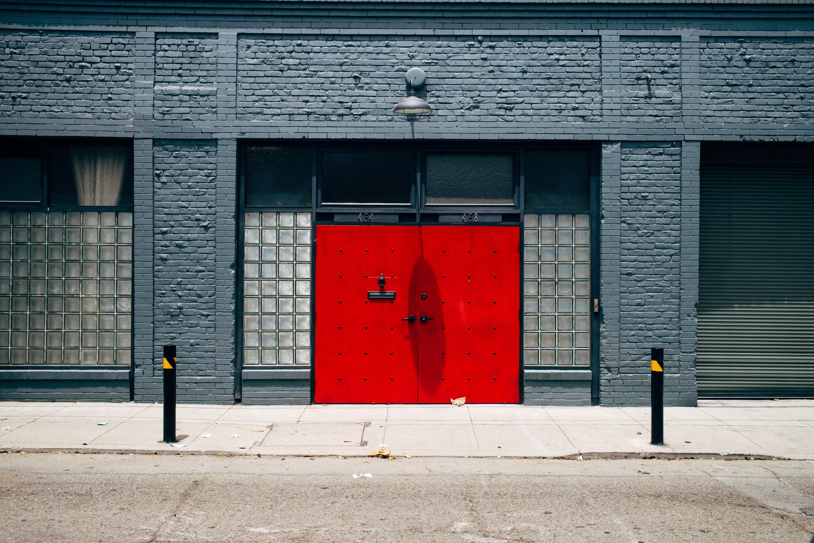 Bold Contrast of Urban Textures