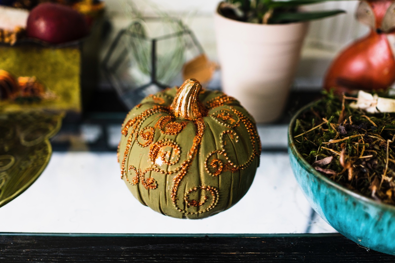 Elegant Autumn Decor