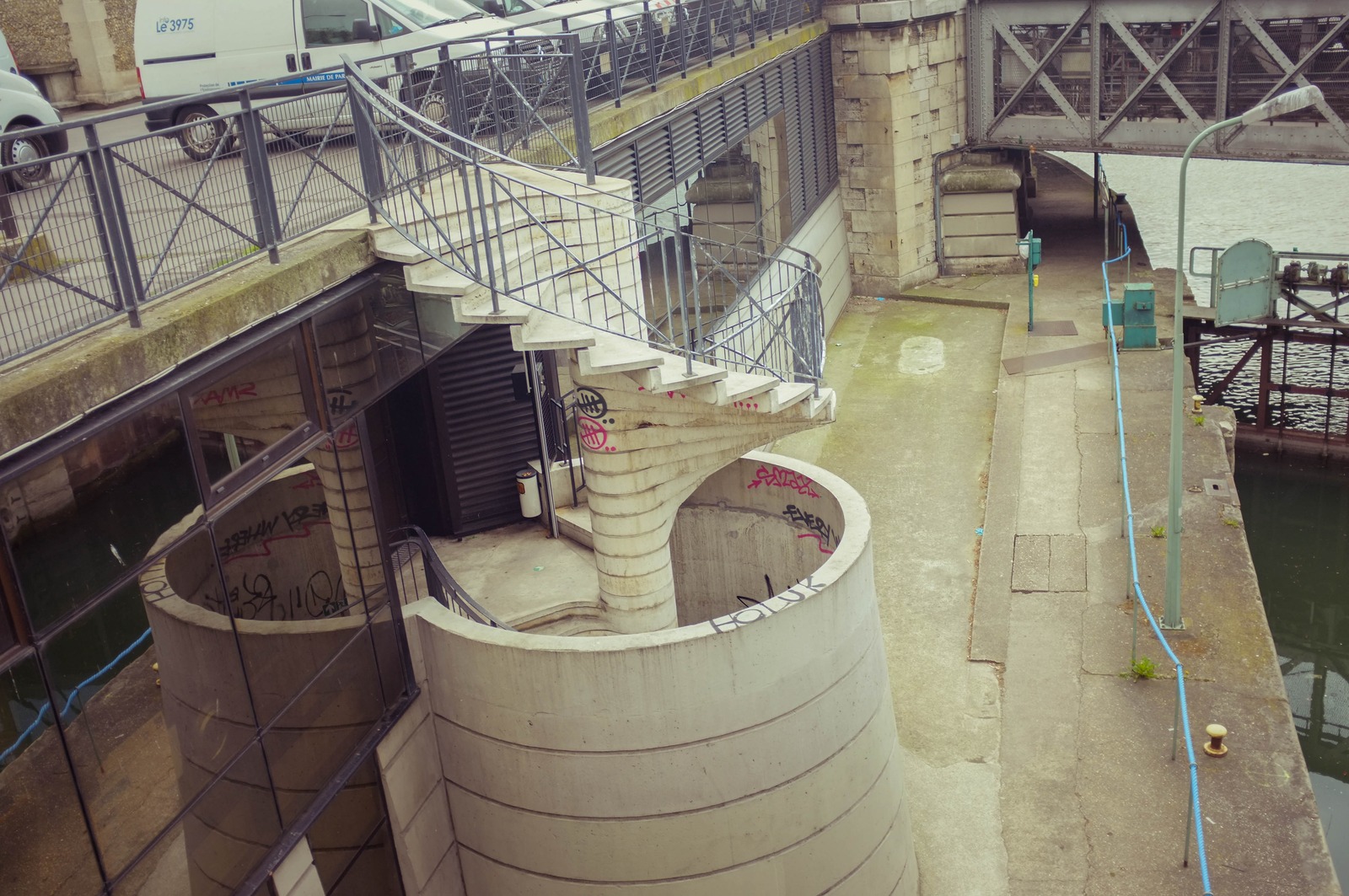 Urban Decay and Design