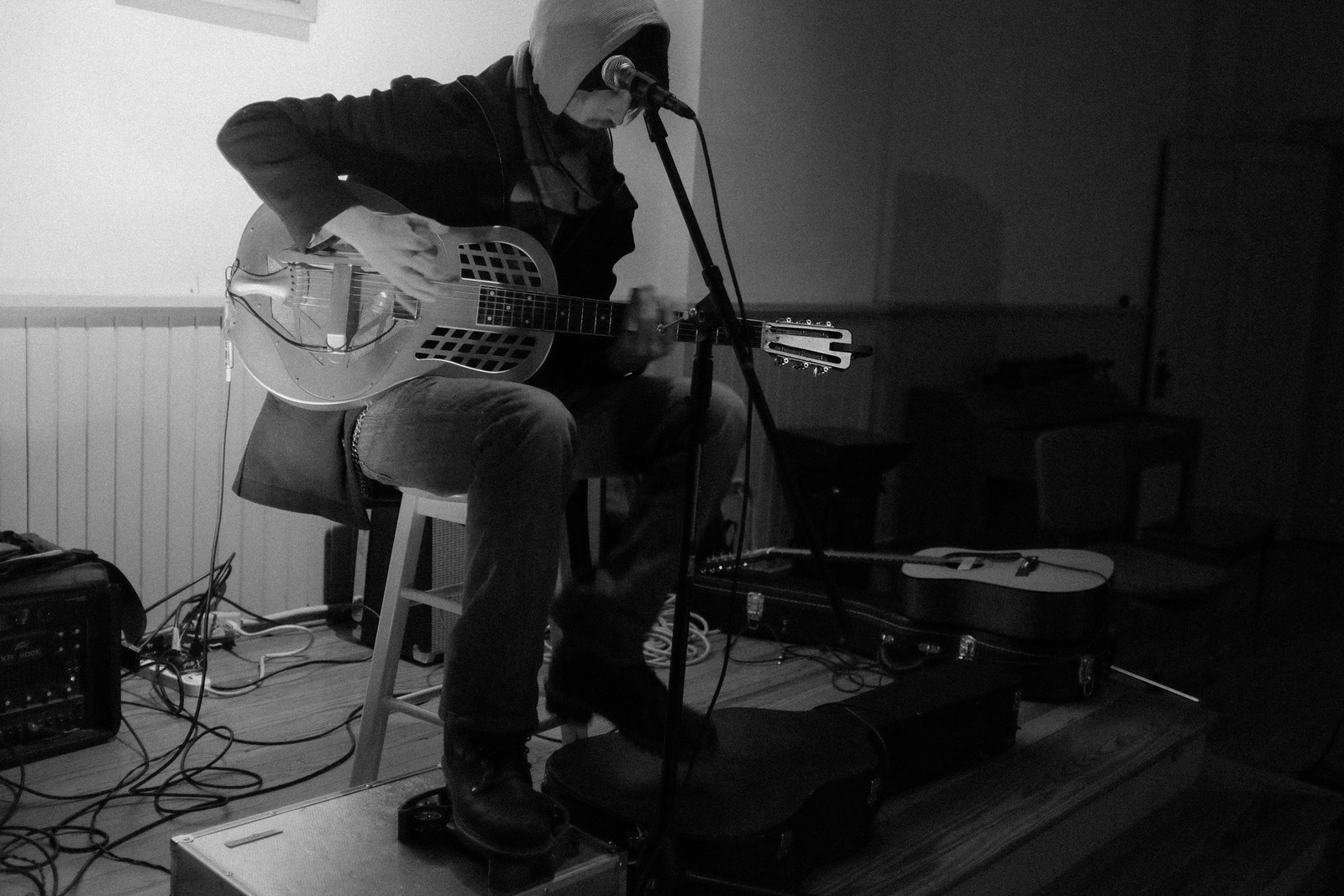 Intimate Acoustic Vibes