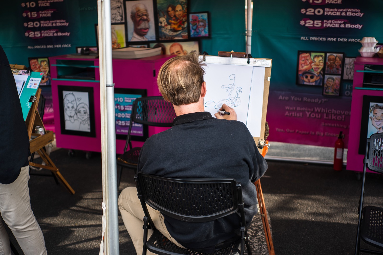 Artistic Moment at Fair