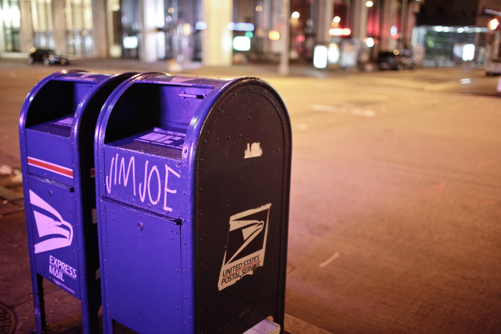 Urban Nighttime Stillness