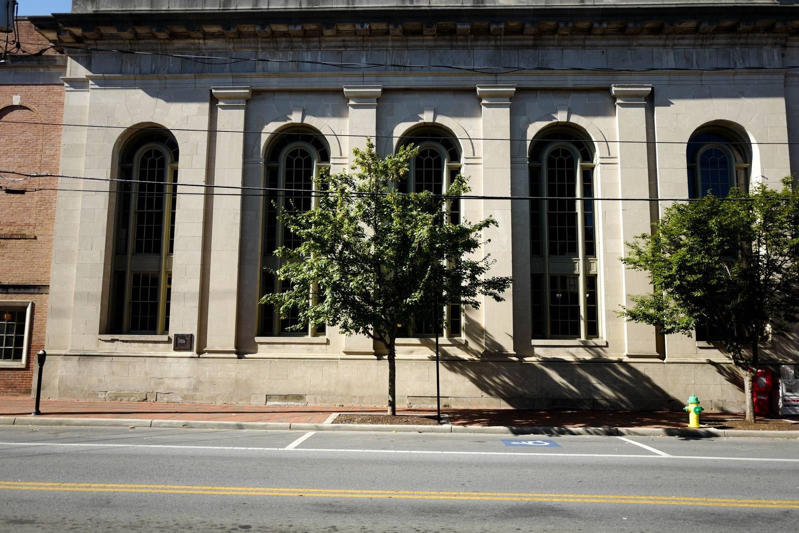 Urban Architecture in Light