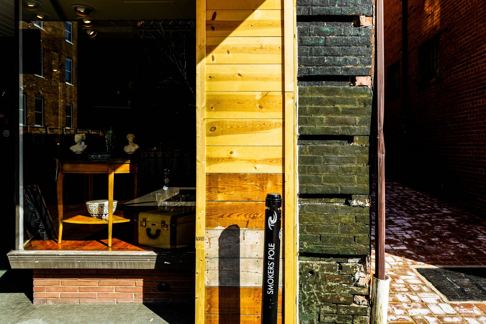 Contrasting Textures and Light