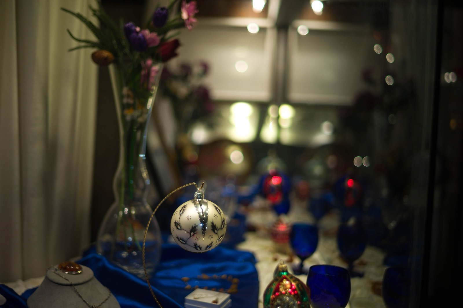 Elegance in Stillness