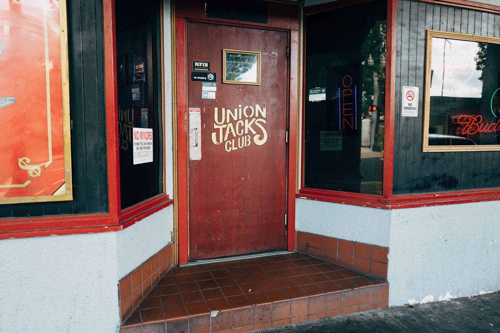 Entrance to Union Jacks Club
